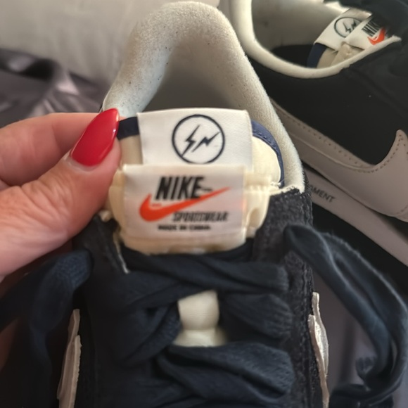 nike sacai - Picture 3 of 8